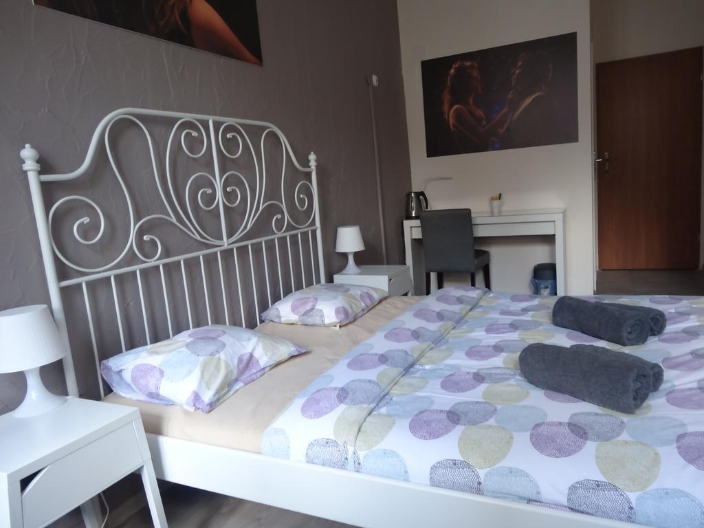 Rosemary'S Private Ensuite Rooms In Old Town พอซนาน ภายนอก รูปภาพ
