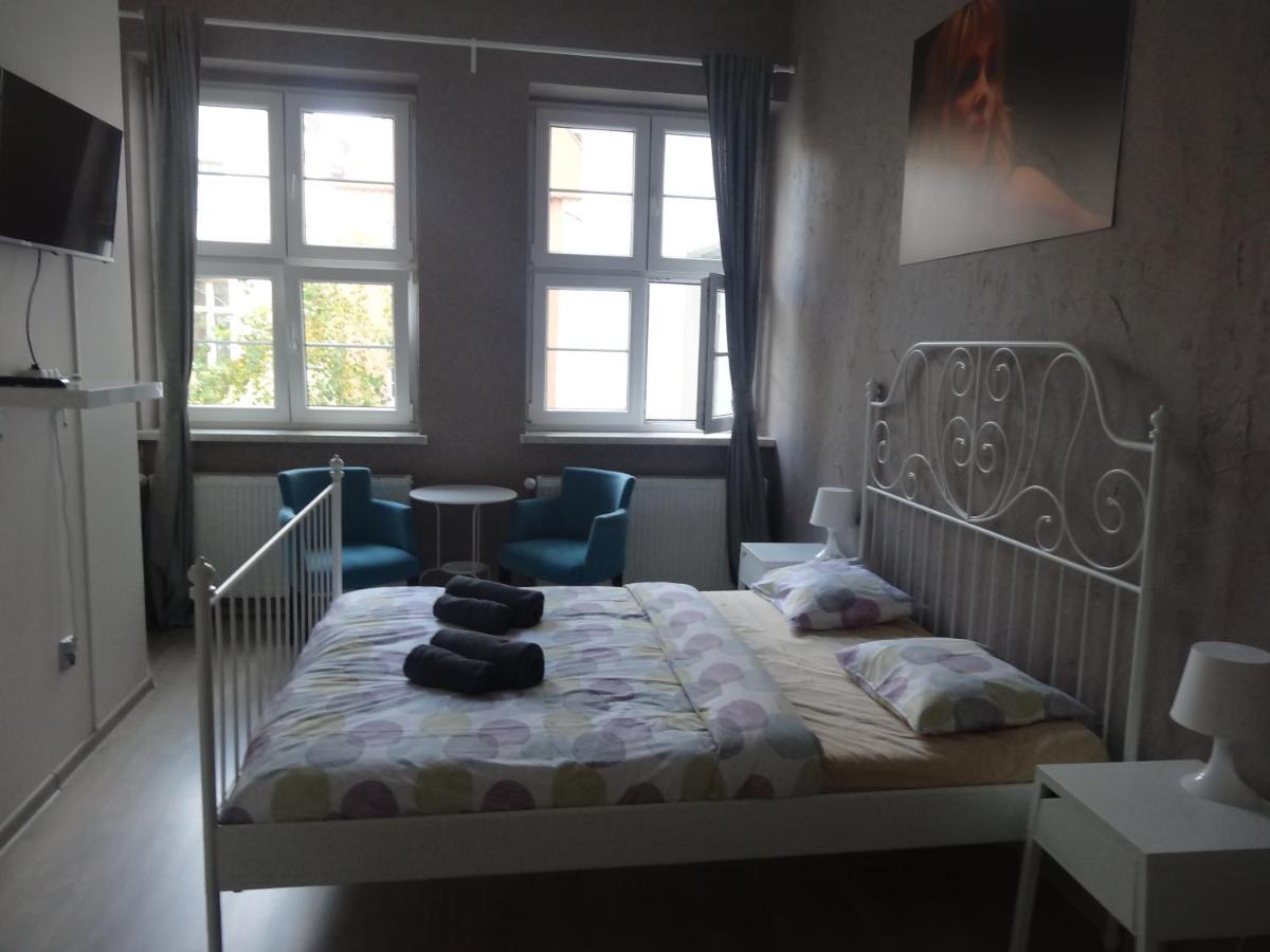 Rosemary'S Private Ensuite Rooms In Old Town พอซนาน ภายนอก รูปภาพ